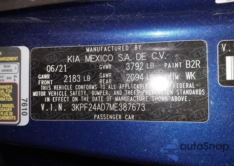 2021 Kia Forte Lxs z USA, uszkodzony, nr VIN 3KPF24AD7ME387673